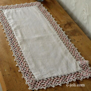 テーブルランナー