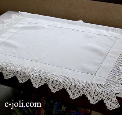 【日本発送】T-418　イギリスアンティークテーブルマット　リネン＆クロシェレース