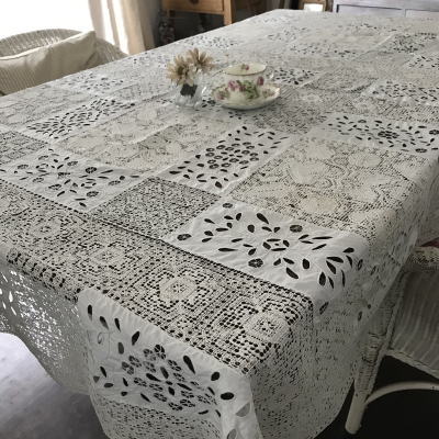 T2807 19世紀フランスアンティークレース＆リネンテーブルクロス　カットワーク手刺繍リネン＆フィレレース　136x187cm