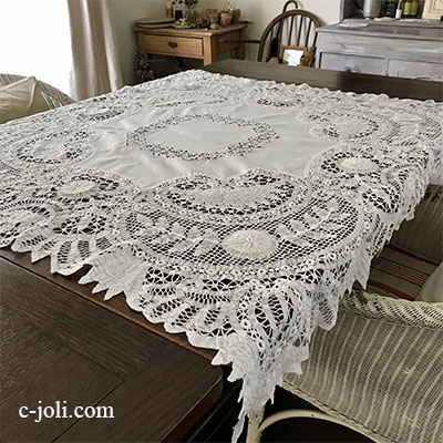 T2898 フランスアンティークコットンテーブルクロス　手刺繍ドロンワークコットン＆バテンレース 107x108cm
