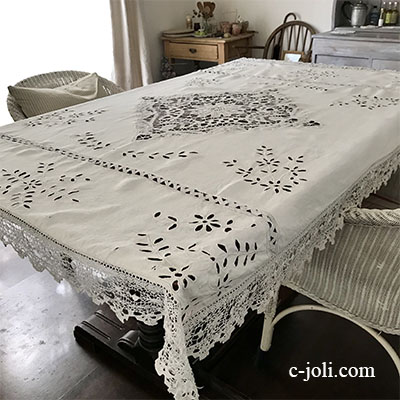 T2900 フランスアンティークリネンテーブルクロス　カットワーク手刺繍リネン＆バテンレース＆ボビンレース 163x120cm