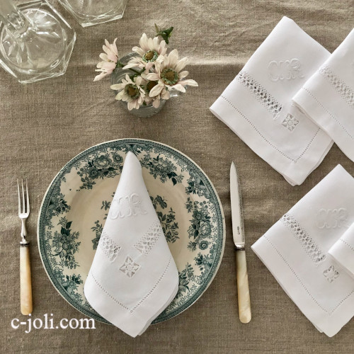 T3101 フランスアンティークリネンテーブルナプキン/アンティーククロス5枚　ドロンワークリネン＆手刺繍モノグラム 30x28cm