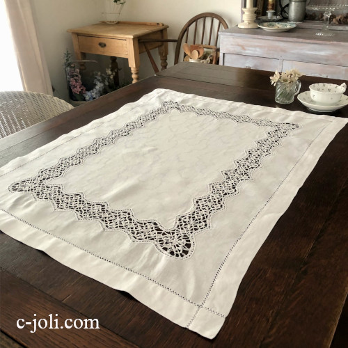 T3110 フランスアンティークリネンテーブルクロス/テーブルセンター　ダマスク織リネン＆ボビンレース 79x63cm
