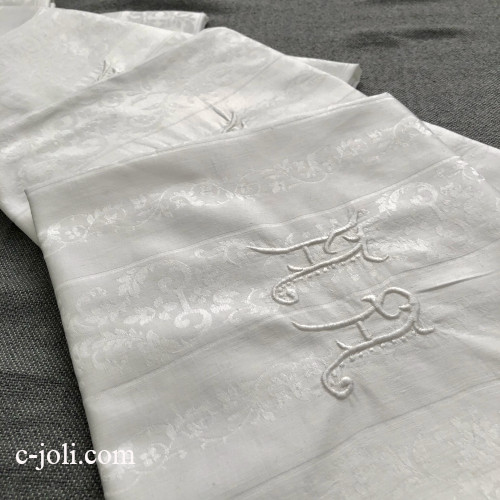 【パリ発送】T3150 フランスアンティークダマスク織テーブルナプキン6枚　手刺繍モノグラムコットンクロス 