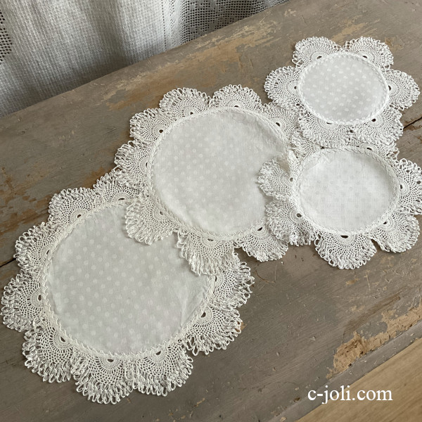 【日本発送】T3205 アンティークレース＆リネンドイリー4枚　ダマスク織リネン＆クロシェレース