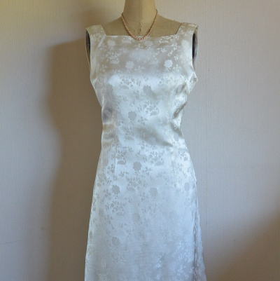 W-002　イギリスヴィンテージドレス　マリアージュ/ウェディングドレス 137cm