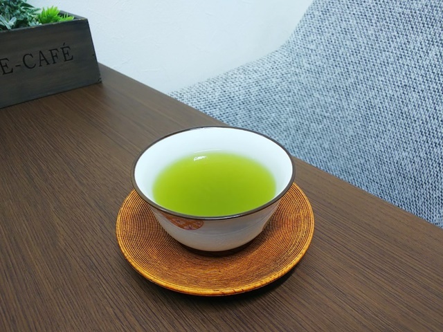 スティック煎茶0.8g（粉末） 入数：2200個 単価：9円 | シンワ