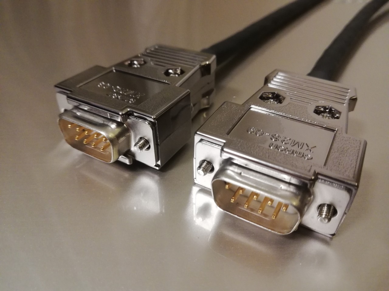 耐屈曲ロボット Dsubケーブル    9pin 丸ケーブル（オス－オス、M2.6ショートネジ）