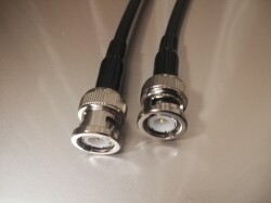 50オーム同軸ケーブル    BNCオス－BNCオス （両側ストレート型端子、MIL規格RG58AUケーブル）