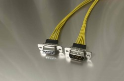 機器内　盤内配線ケーブル　D-SUB9芯ハーネスケーブル　（バラ線タイプ　UL1061　AWG24　黄色　オス－メス、フード無し　半加工）
