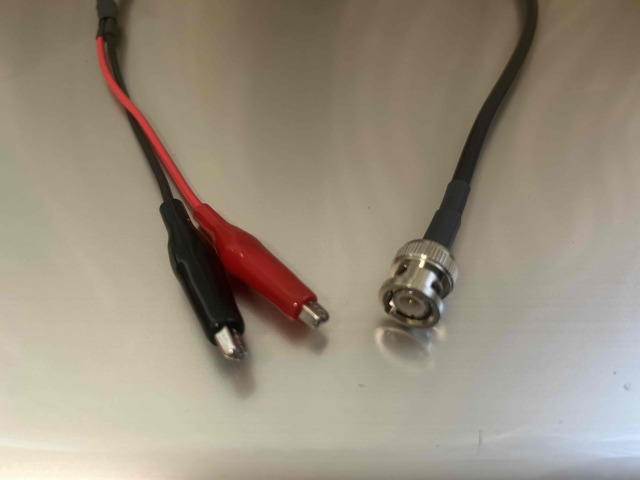 50オーム同軸ケーブル BNCオス－3Aワニ口クリップ 分岐収縮チューブ