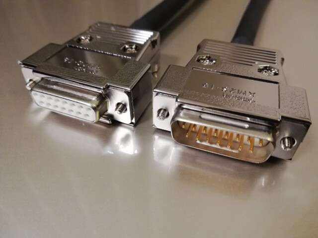 汎用 柔軟Dsubケーブル 15pin 丸ケーブル（オス－メス、#4-40サイズの