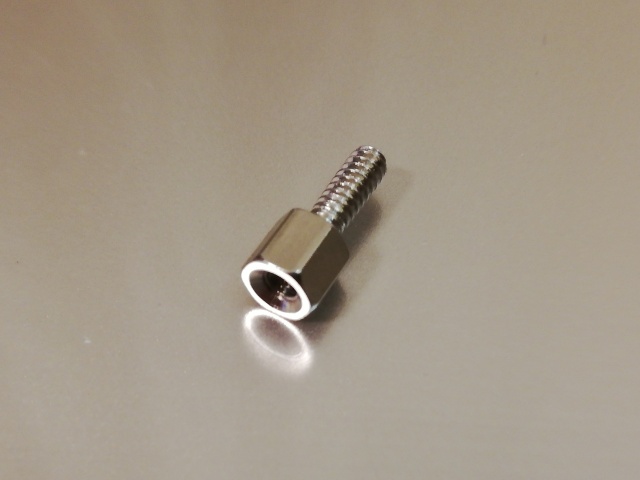 D-subコネクタ用のロックナット、LNM26-10P、LNM26-20P、LNM26-30P