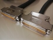 汎用　柔軟Dsubケーブル    37pin 丸ケーブル（オス－オス、#4-40サイズのインチネジ）