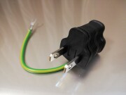 電源ケーブル　電源コード用変換アダプタ　3P→2P、定格15Ａ-125Ｖ　KPR-24BK　KPR-24GY