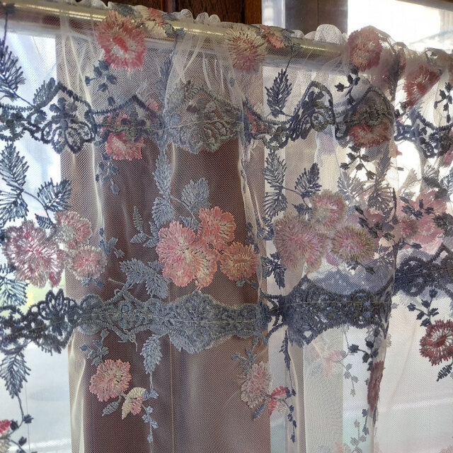 縦45cm 大人ローズ チュールレース カフェカーテン 幾重にも重ねる