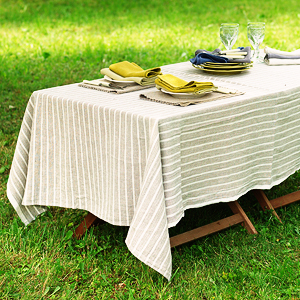 リネンミー LinenMe リネン テーブルクロス ブリタニー 140 x 140