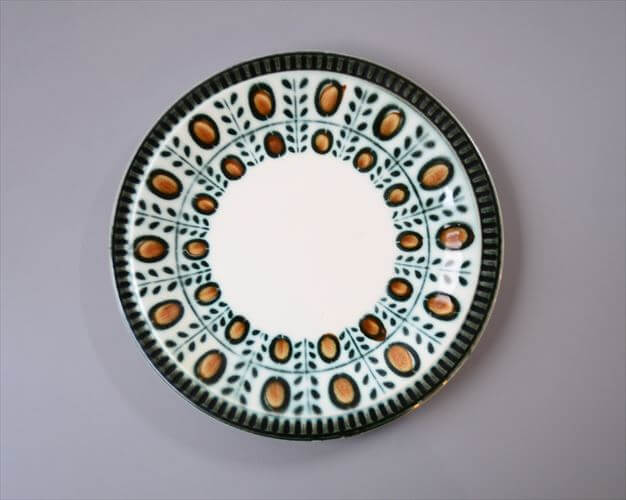 ベルギー製 ヴィンテージ BOCH NOIX 19cm プレート ボッホ ノア お皿 磁器 陶器 アンティーク 食器 ヨーロッパ_260130