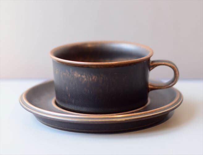 ARABIA アラビア ルスカ ティーカップ＆ソーサー Ruska 北欧食器 フィンランド 陶器 北欧 ヴィンテージ アンティーク_260203