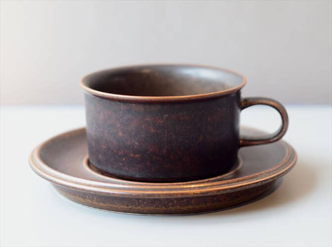 ARABIA アラビア ルスカ ティーカップ＆ソーサー Ruska 北欧食器 フィンランド 陶器 北欧 ヴィンテージ アンティーク_260203