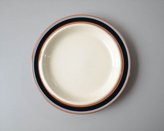 ARABIA アラビア Taika 17cm プレート お皿 タイカ 北欧食器 フィンランド 北欧 ヴィンテージ アンティーク_260422