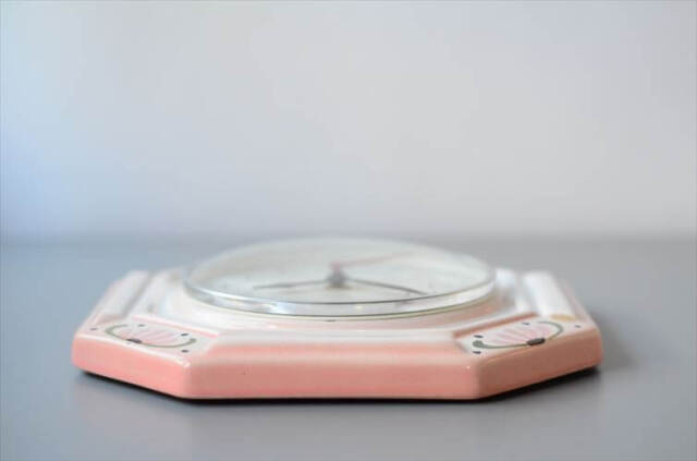 花柄陶器製壁掛け時計 壁掛け時計 置き時計 皿時計 シチズン CITIZEN 花柄 白青 - メルカリ