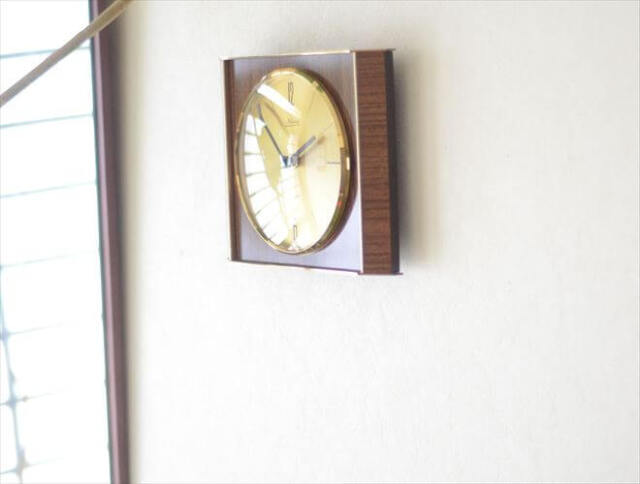 70ｓ☆ブローバ☆掛け時計☆置時計☆ブラック☆ミッドセンチュリー☆アンティーク☆ 楽天市場】シャンブル 壁掛け時計 CHAMBRE アーチの振り子時計 BROWN