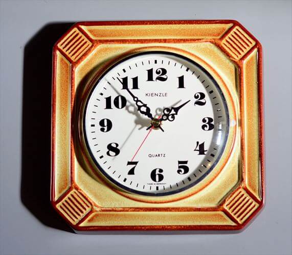 ドイツ製 Kienzle きれいなブラウン陶器 壁時計 新品クウォーツ交換済み 電池式 壁掛け時計 セラミック アンティーク