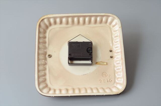 訳あり ドイツ製 ANKRA 鮮やかなオレンジ陶器の壁時計 電池式 セラミッククロック 壁掛け時計 アンティーク