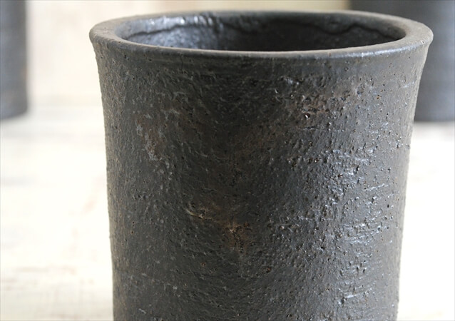 信楽焼 寸胴鉢 3号 陶器鉢 植木鉢 おしゃれ サボテン 塊根植物 コーデックス アガベ 多肉植物に