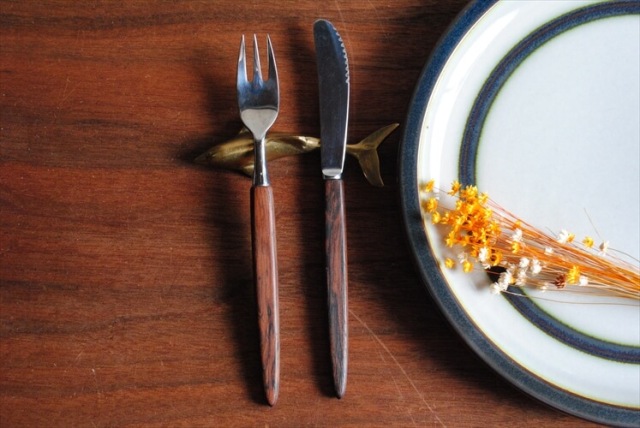 ノルウェー製 Martha チークハンドル フォークとナイフセット 18cm 北欧 カトラリーチーク材 アンティーク