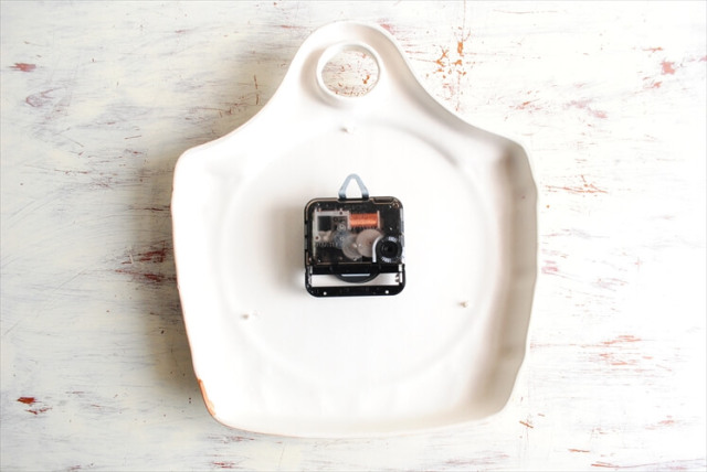 ドイツ製 バスケット型 陶器の壁時計 新品クウォーツ交換済 電池式 壁掛け時計 セラミック キッチンクロック アンティーク