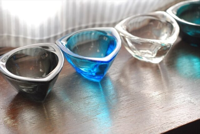 フィンランド製 NUUTAJARVI Bulles Eye ガラス トレー ボウル