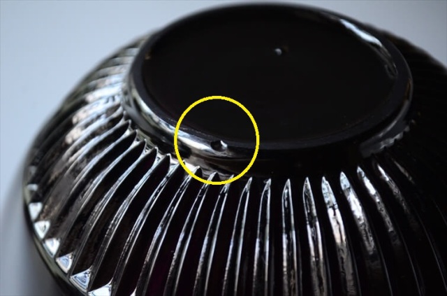 デンマークから きれいなワインレッド ガラスのキャンドルホルダー 器 ヴィンテージ アンティーク_240705