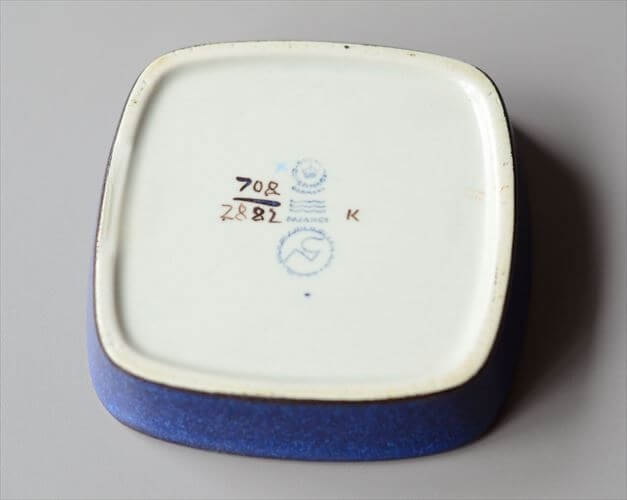 Royal Copenhagen Fajance Baca スクエアトレー 11cm プレート 鳥柄 Nils Thorsson ロイコペ ロイヤルコペンハーゲン 北欧_241025