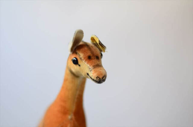 シュタイフ　キリン　ぬいぐるみ　ドイツ製　ヴィンテージ　レトロ　アンティーク 1960年代シュタイフ社のキリン (Giraffe)