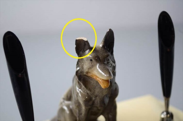 ドイツから オオカミが座るペン立て フィギュア オブジェ 置物 陶器 ヴィンテージ アンティーク_250219