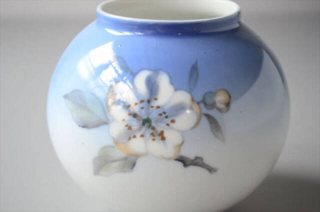 1960年代頃 デンマーク製 LYNGBY ヴィンテージ 陶器の花瓶 リンビー Copenhagen 花器 一輪挿し フラワーベース_240319