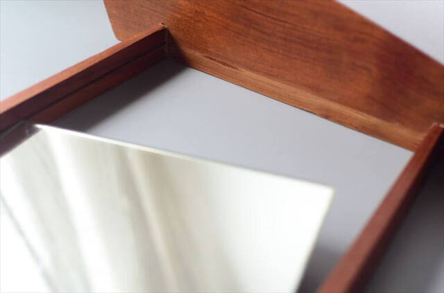 デンマーク製 1960年代 チーク ウォールミラー 53x31cm 棚付き シェルフ 壁掛け鏡 北欧 無垢 アンティーク