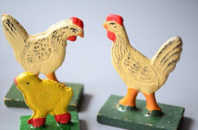 ドイツ製　エルツ　木彫りのオブジェ　レトロ ドイツ製エルツ木彫りのオブジェレトロ