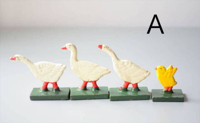 ドイツ エルツ山地製 かわいい木製の動物オブジェ あひる 鳩