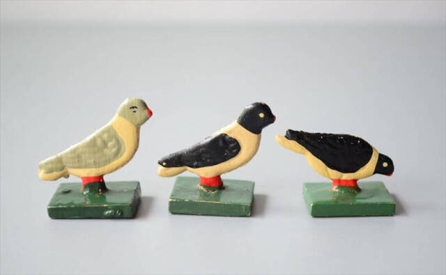 ドイツ エルツ山地製 かわいい木製の動物オブジェ あひる 鳩 置物 アートピース フィギュア ヴィンテージ_250523