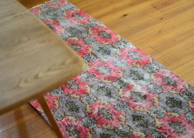 トルコ Isparta産 オールドキリム ラグ 200x88cm リビング アウトドア キャンプラグとしても 絨毯 カーペット ウール