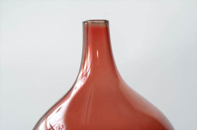 スウェーデン オールドIKEA Salong Vase きれいなルビーレッドの