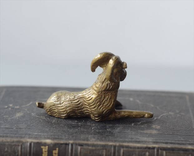 ヤギの置物　ブリキ　アンティーク ヤギの置物ブリキアンティーク