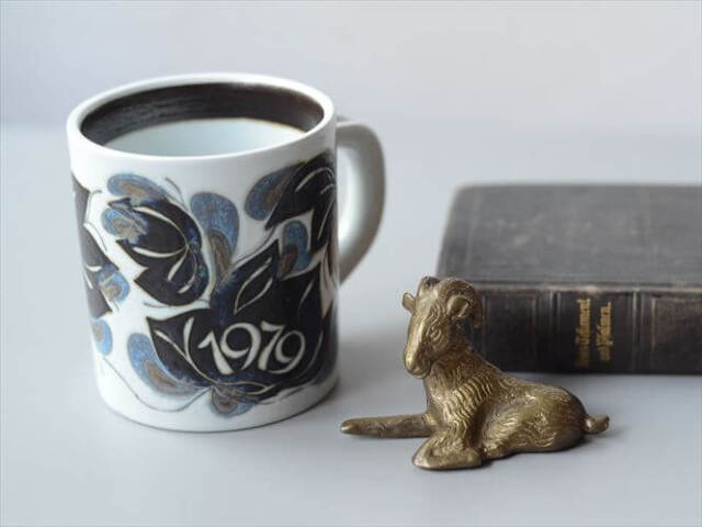 フランスのブロカントから 真鍮のヤギ オブジェ ブラス フィギュア