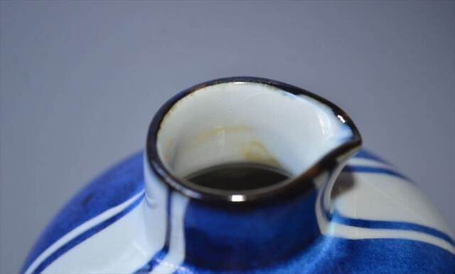 デンマーク製 Royal Copenhagen Tenera ビネガーボトル 蓋つき Inge