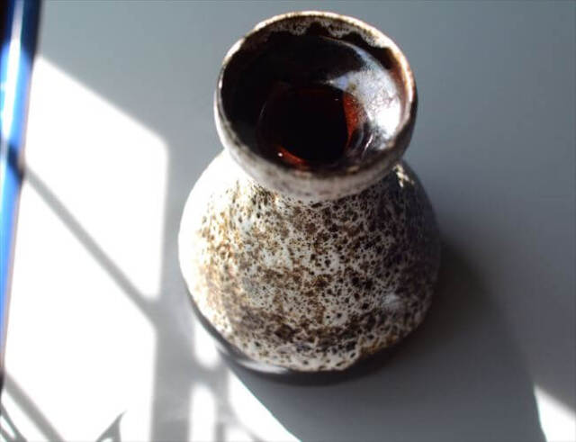 ドイツ製 Fat Lava Vase 陶器の花瓶 ファットラバー 花器 一輪挿し