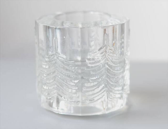 iittala イッタラ Kuusi キャンドルホルダー L もみの木モチーフ