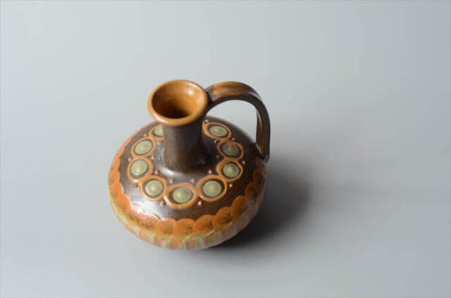ドイツ製 ミッドセンチュリー期のArt Pottery 陶器の花瓶 花器